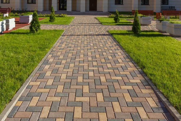 Best Driveway Paving Contractor  in Underwood, IA
